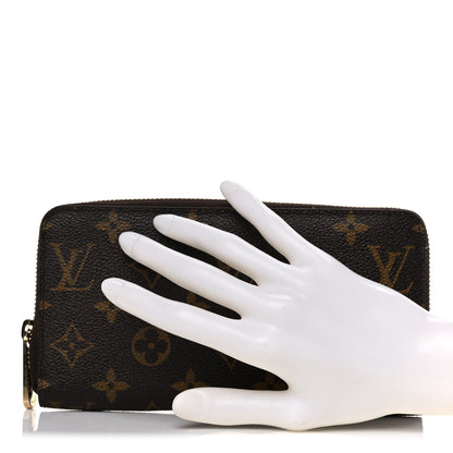 Louis Vuitton Monogram Zippy Wallet 2 of 9