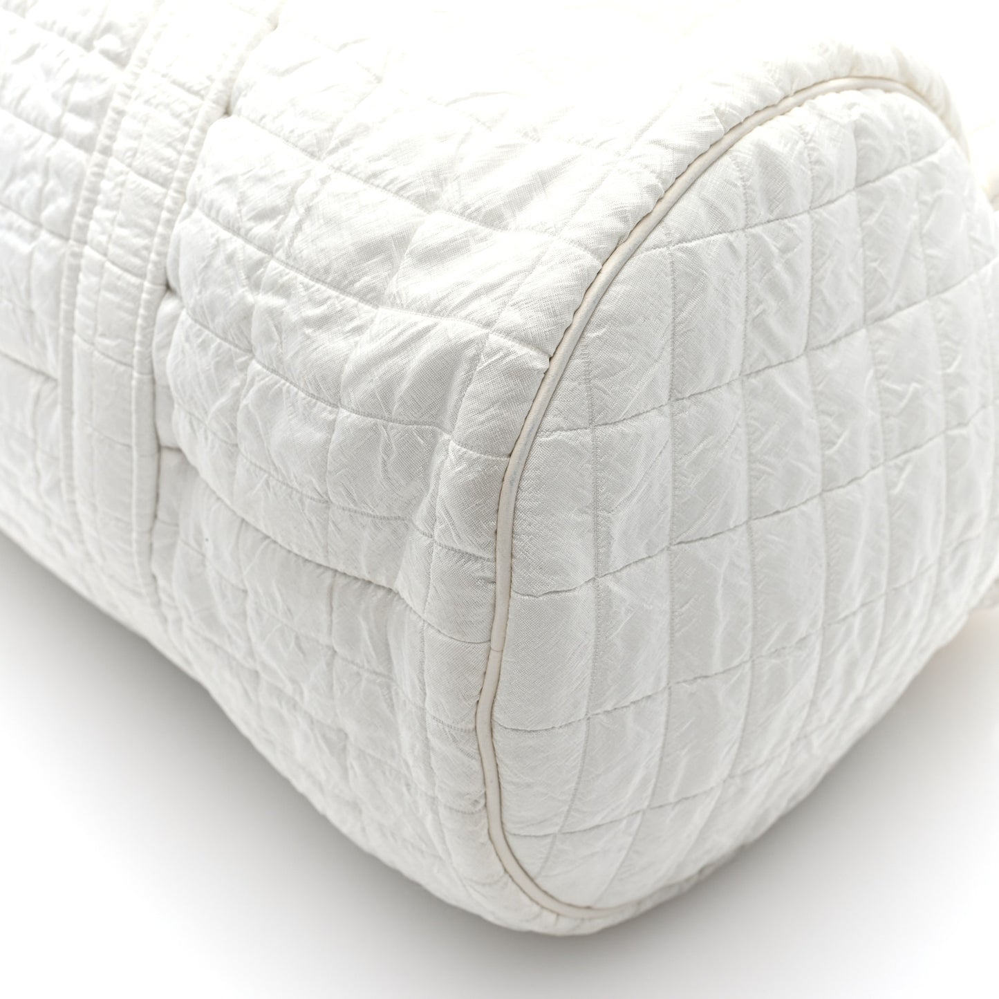 Nylon Gloria Quilted Travel Bag Milky White