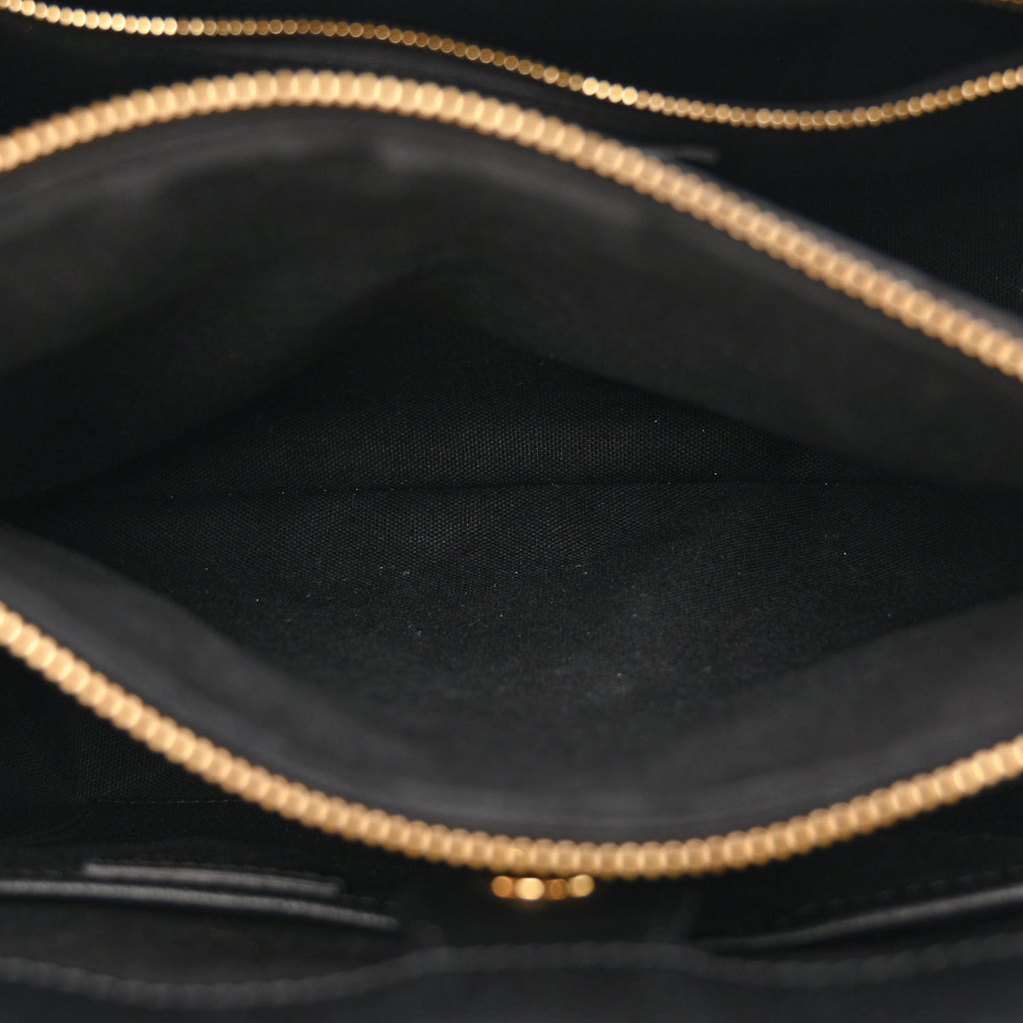 House Check Grainy Calfskin Medium Banner Tote Black