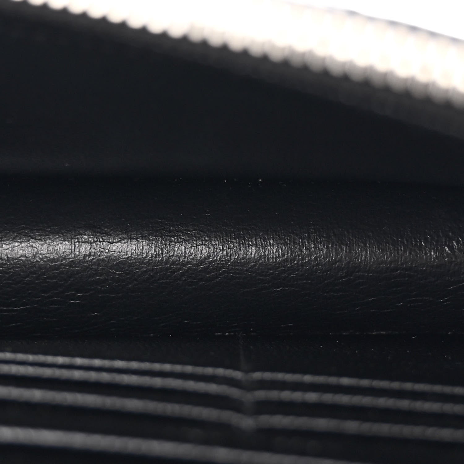 Saint Laurent Grain De Poudre Matelasse Chevron Monogram Envelope Chain Wallet Black 5 of 12
