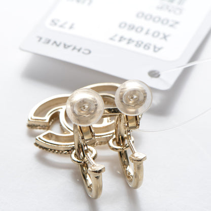 Chanel CC Clip On Earring Gold 3 of 4
