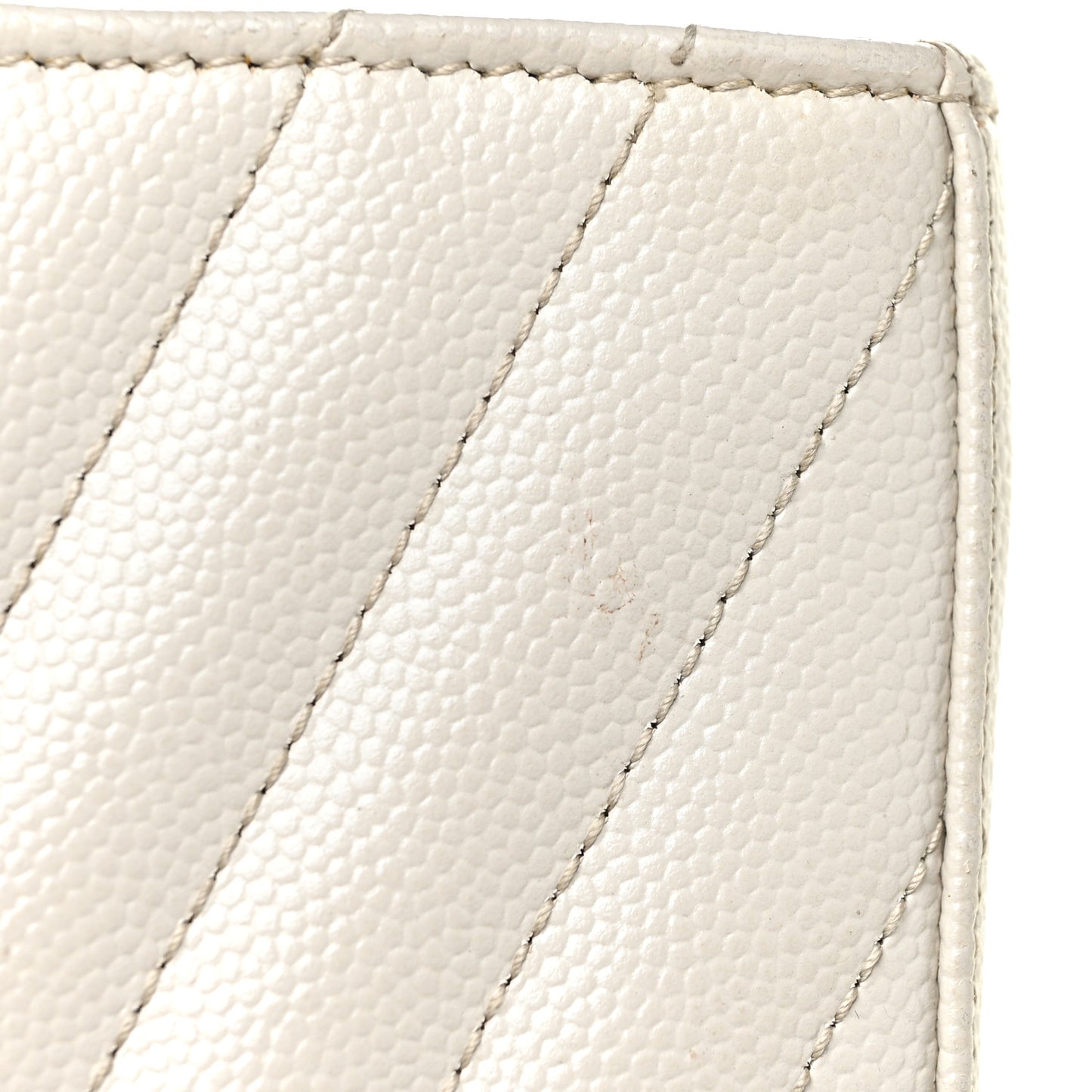 Grain De Poudre Matelasse Chevron Monogram Chain Wallet Icy White