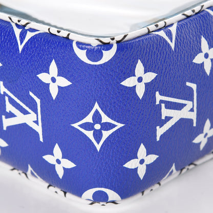 Louis Vuitton Monogram Giant Portofino Beach Pouch Blue 8 of 9