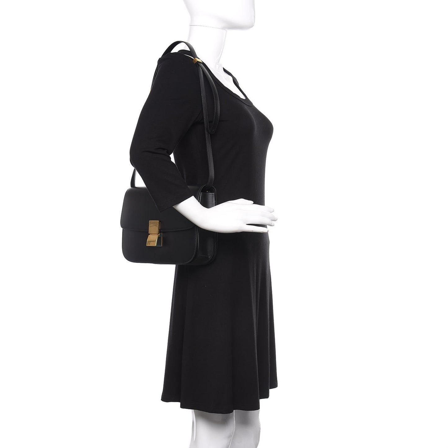 Box Calfskin Medium Classic Box Flap Bag Black