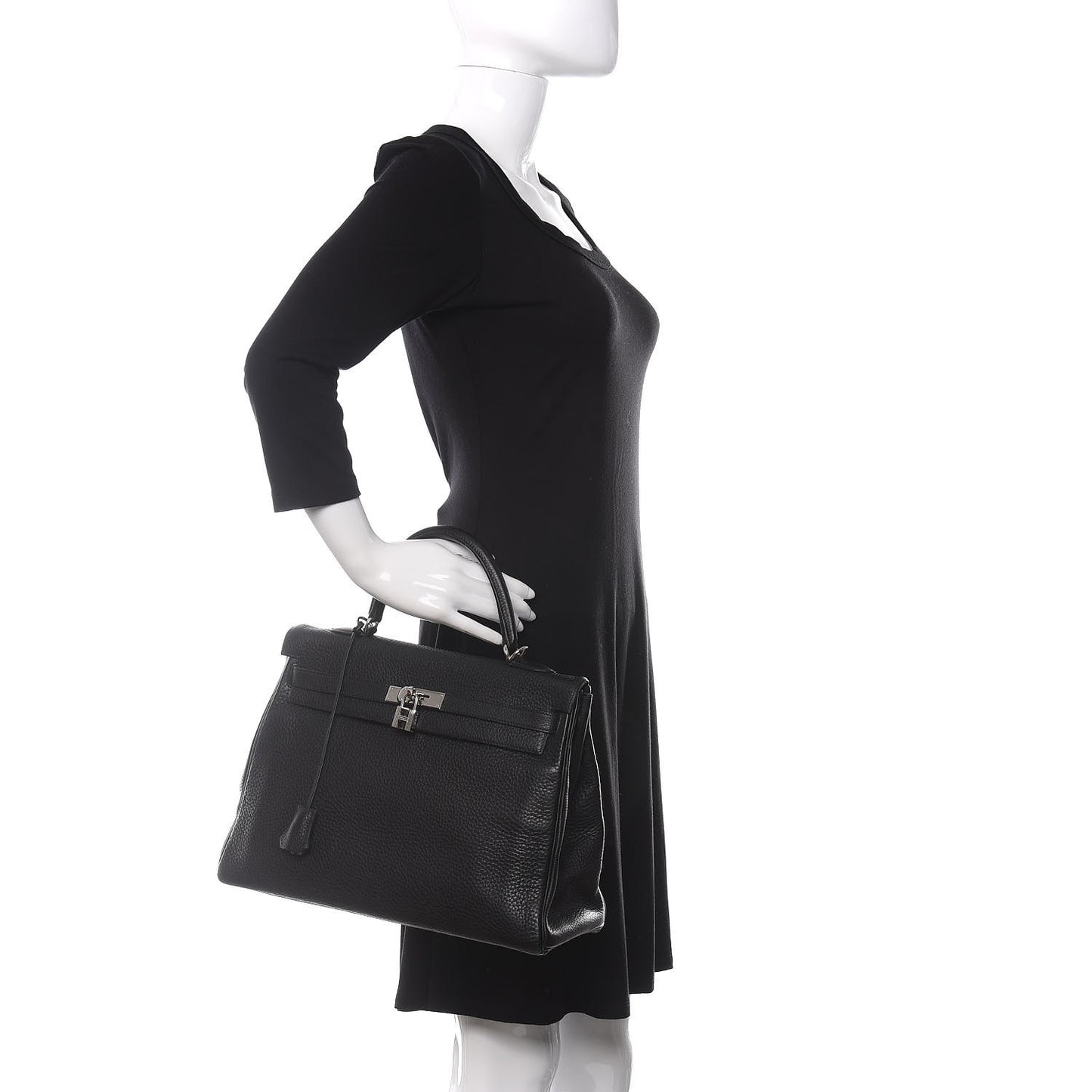 Taurillon Clemence Kelly Retourne 35 Black