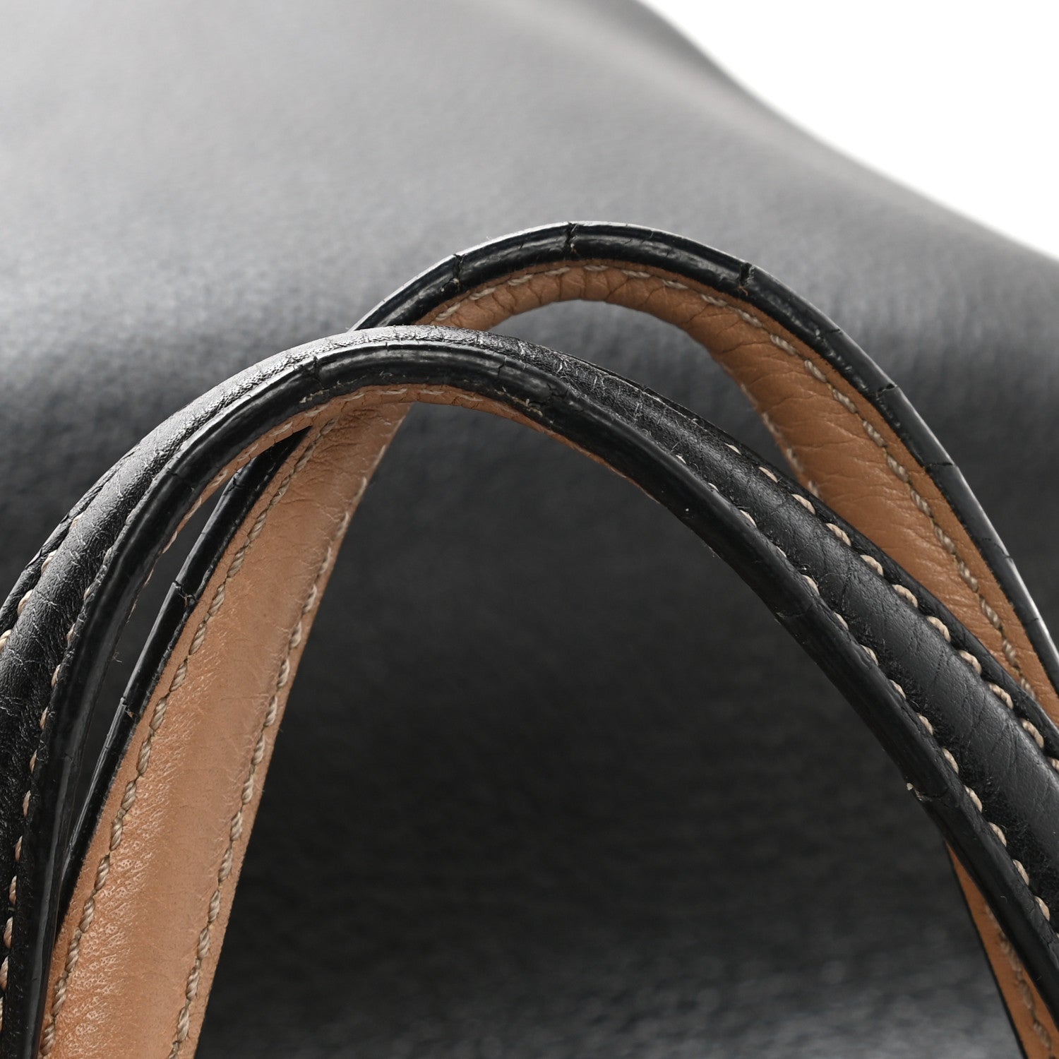 Gucci Cellarius Calfskin Bi-Color Medium Ramble Reversible Tote Black Camelia 17 of 21