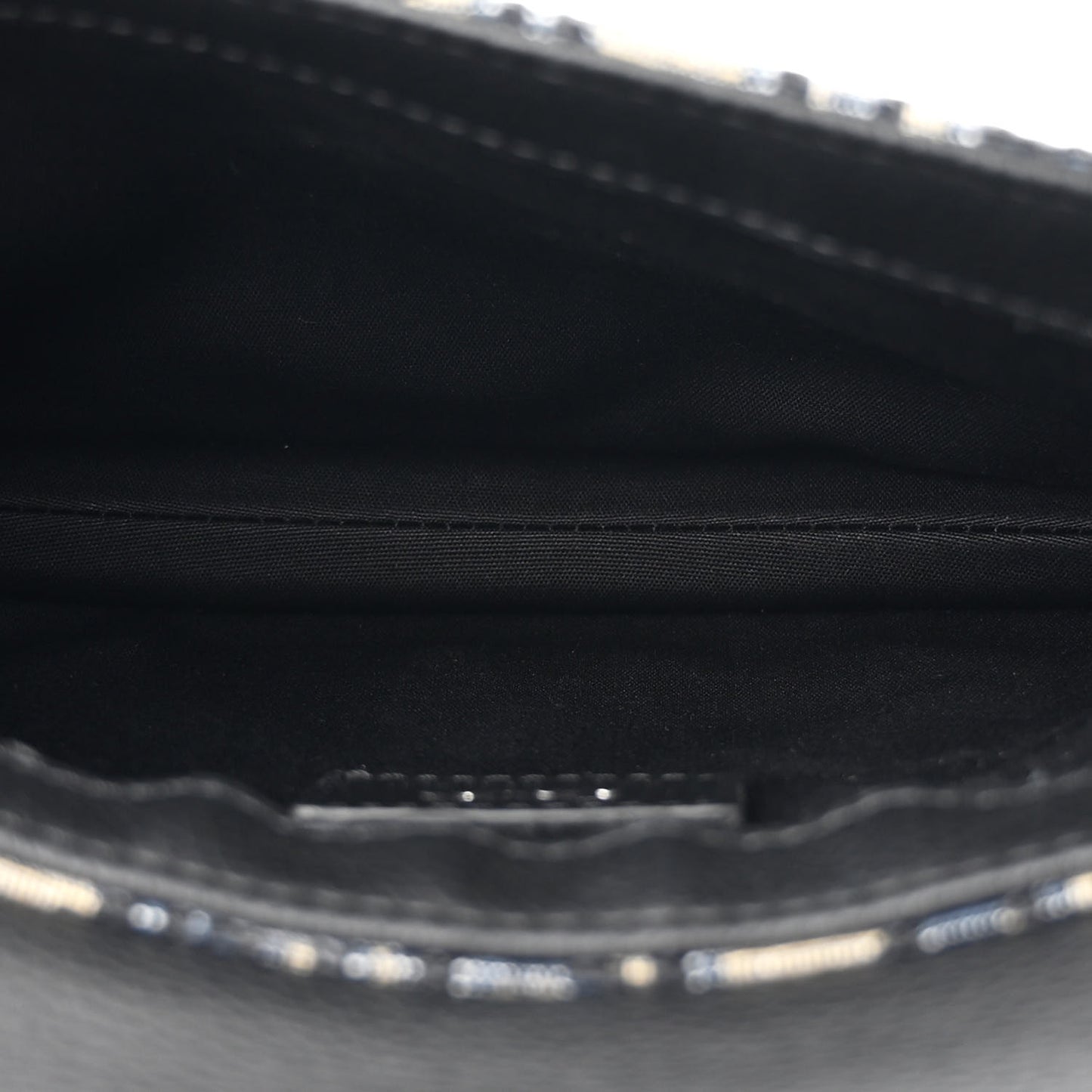 Oblique Saddle Messenger Pouch Beige Black