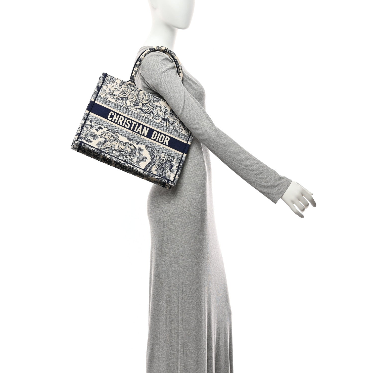 Christian Dior Canvas Embroidered Medium Dioriviera Toile De Jouy Book Tote Blue 2 of 11