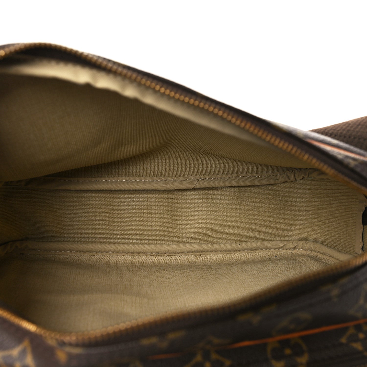 Louis Vuitton Monogram Reporter PM 6 of 10