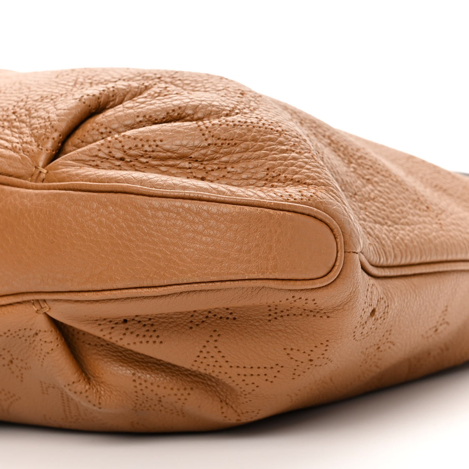 Louis Vuitton Mahina Selene PM Caramel 9 of 10