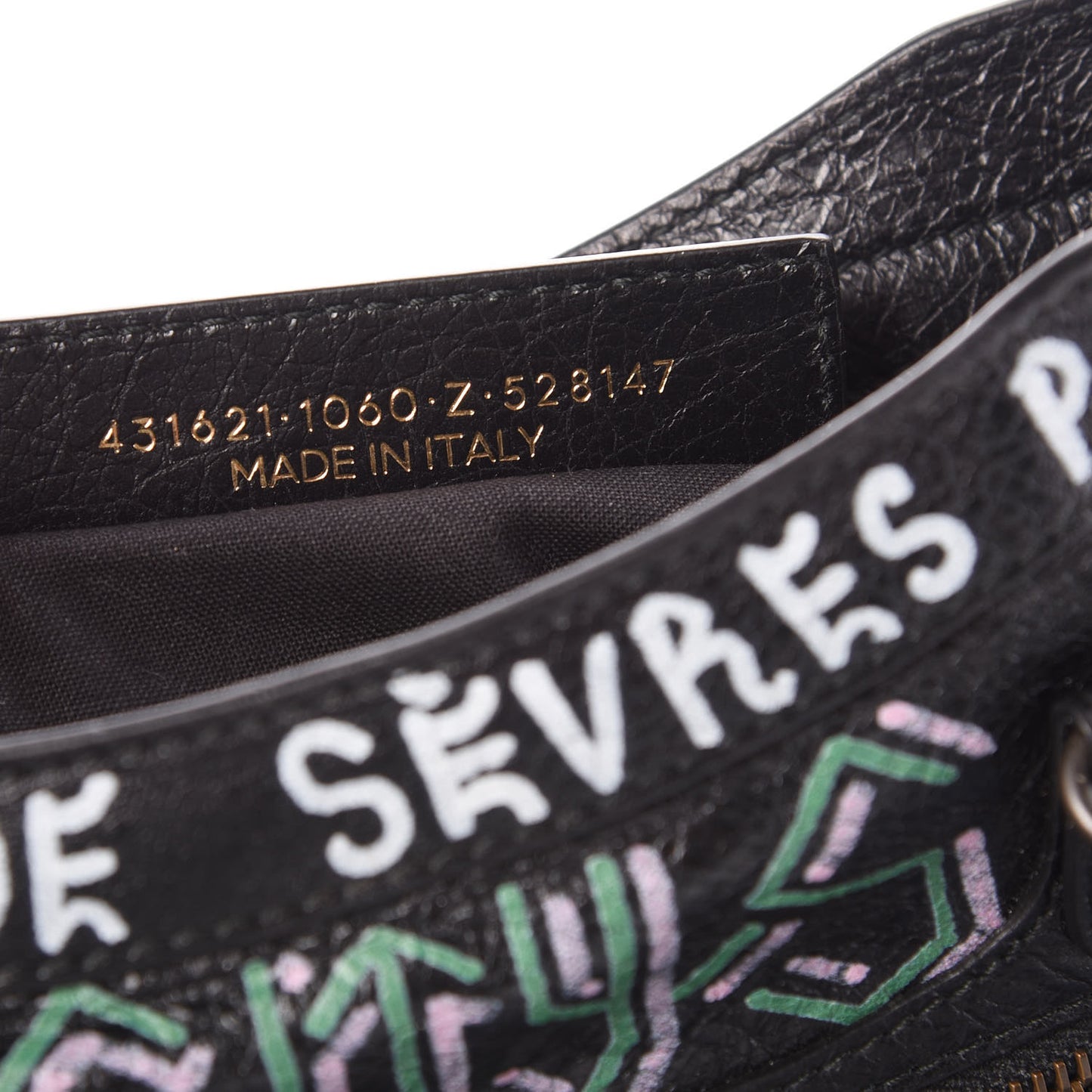 Agneau Graffiti All Over Classic Hardware S City Black Multicolor