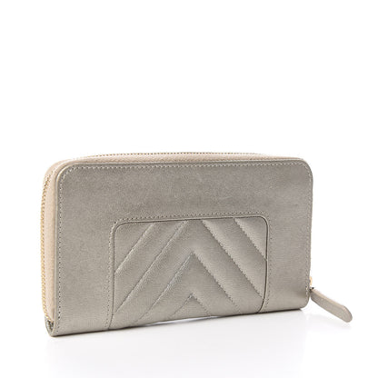 Chanel Metallic Sheepskin Quilted Mademoiselle Vintage Zip Around Wallet Light Gold 3 of 12
