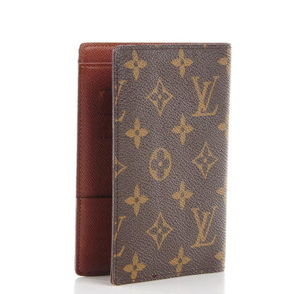 Louis Vuitton Monogram Passport Cover 3 of 7