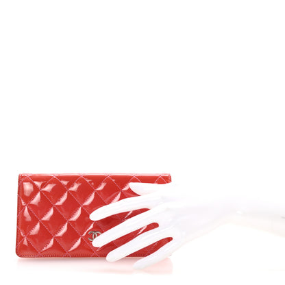 Chanel Patent Calfskin Quilted Yen Wallet Dark Pink 2 of 8