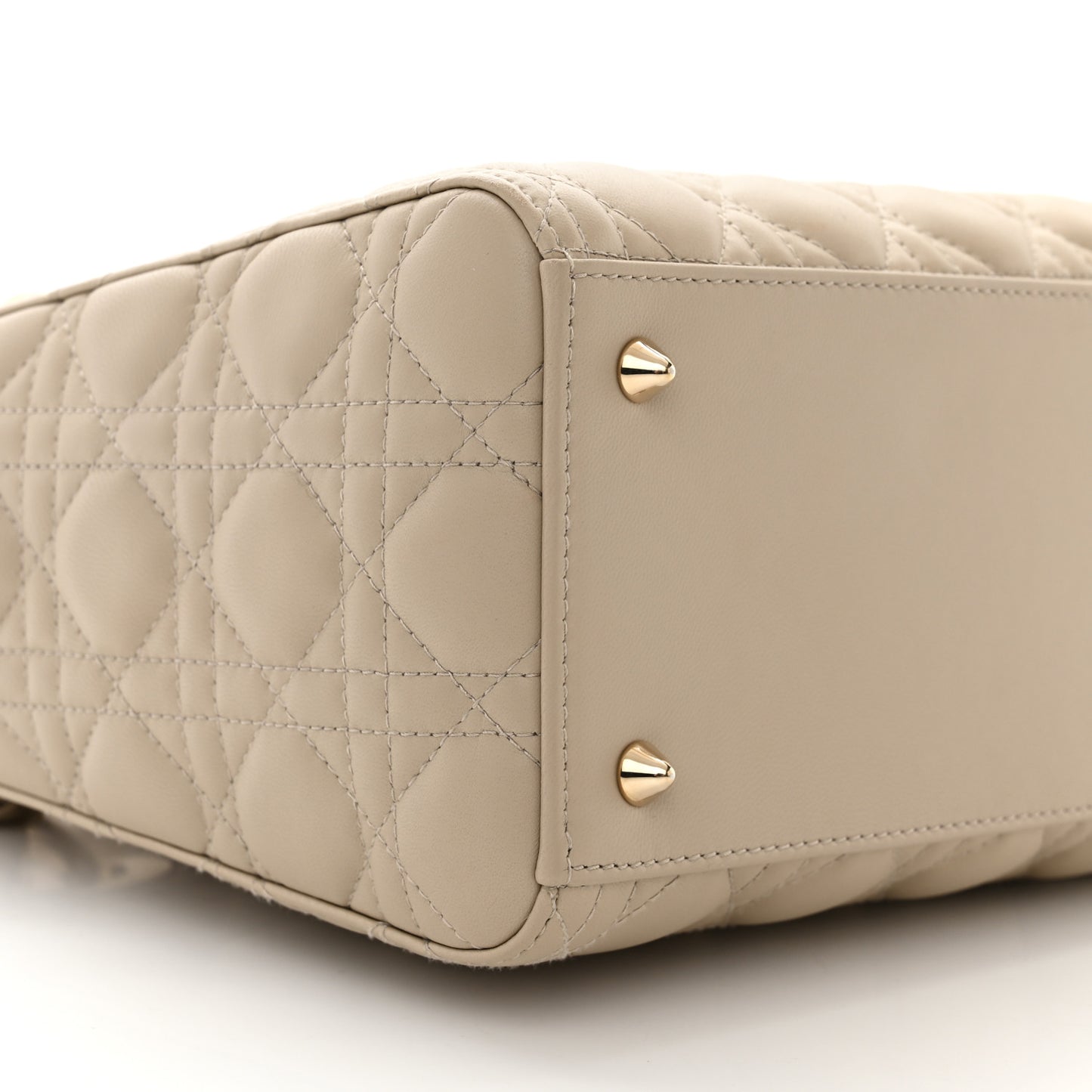 Lambskin Cannage Medium Lady Dior Beige