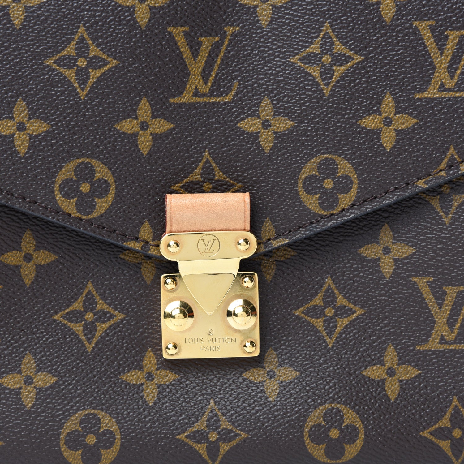 Louis Vuitton Monogram Pochette Metis 9 of 9