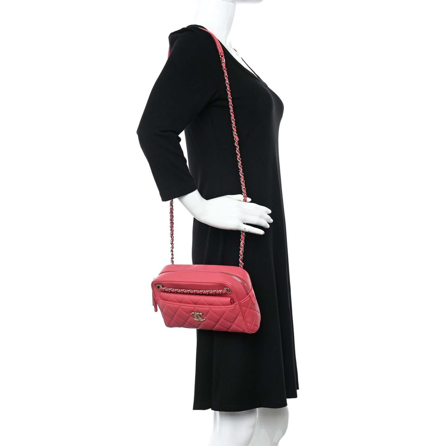 Caviar Quilted Small In & Out Camera Case Pink