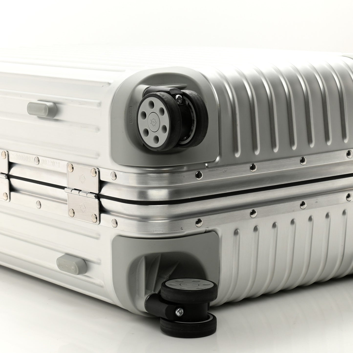 Aluminum Original Twist Cabin Silver Black