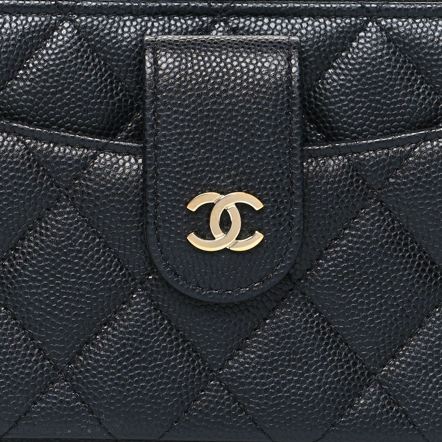 Caviar Quilted Phone Holder Zip Clutch Black
