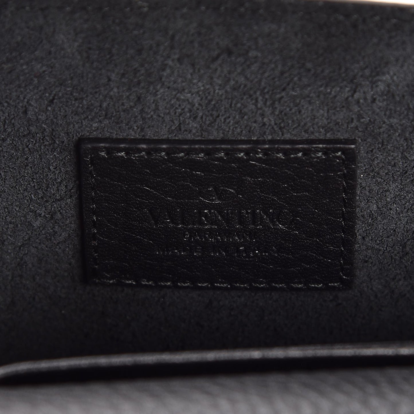 Pebbled Calfskin Rockstud Envelope Wallet on Chain Black