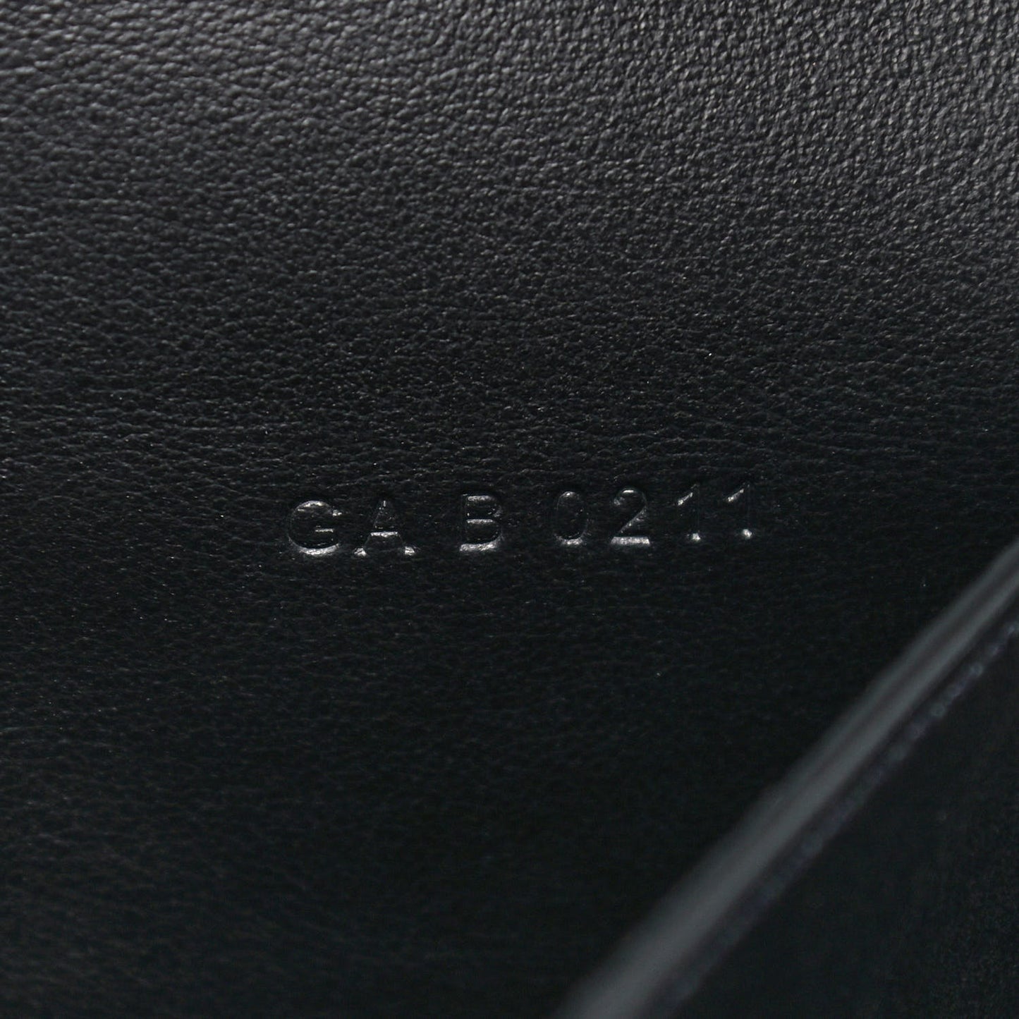 Smooth Calfskin Lock Antigona Shopper Tote Black