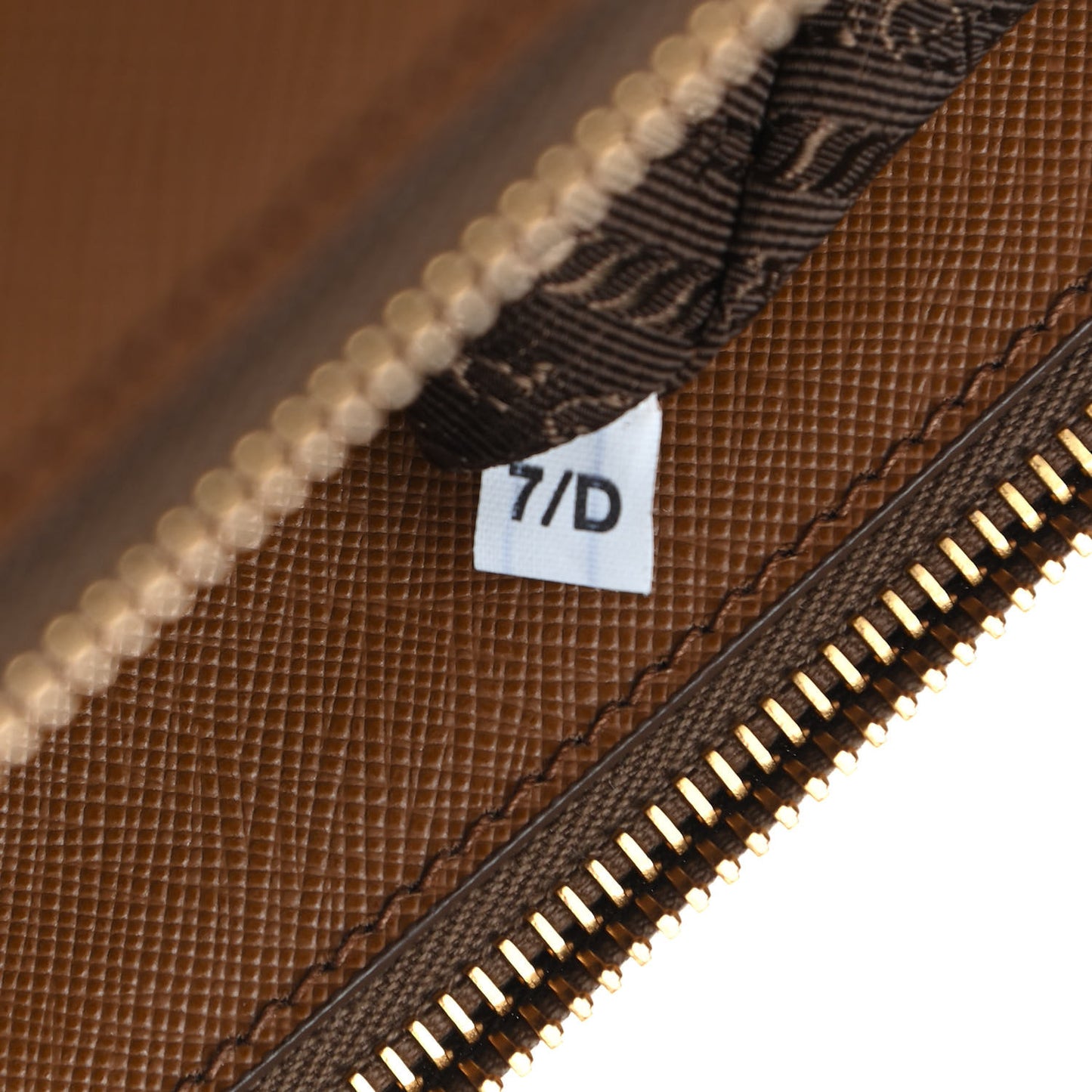Saffiano Lux Large Galleria Double Zip Tote Caramel