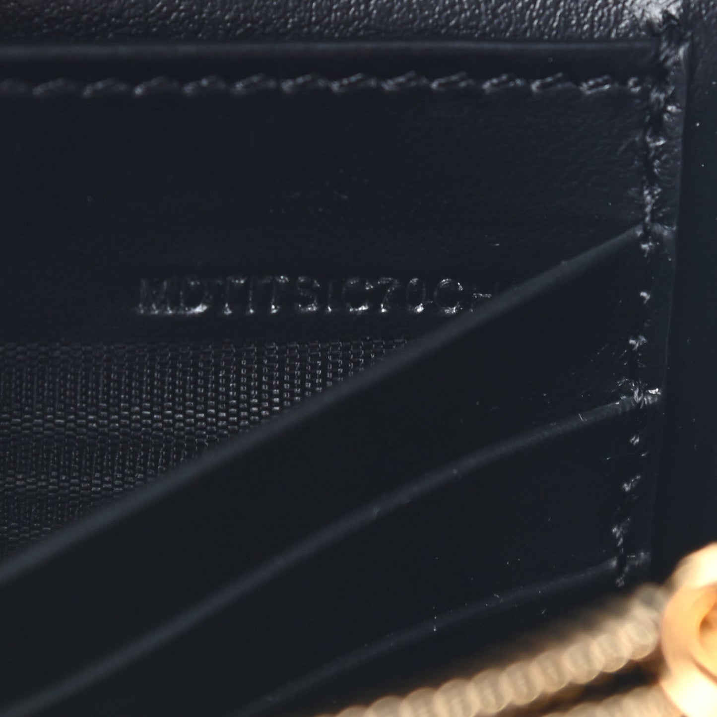Grainy Calfskin Vintage Check Wallet With Detachable Strap Black