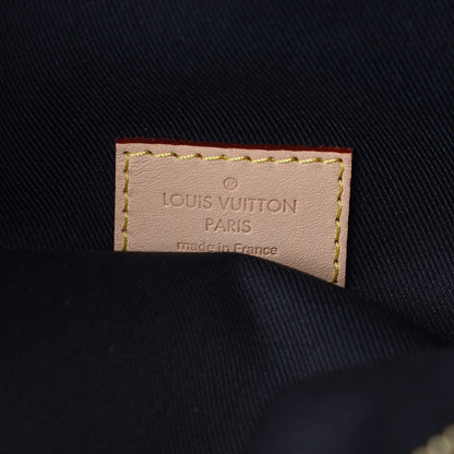 Louis Vuitton Monogram Bumbag 7 of 8
