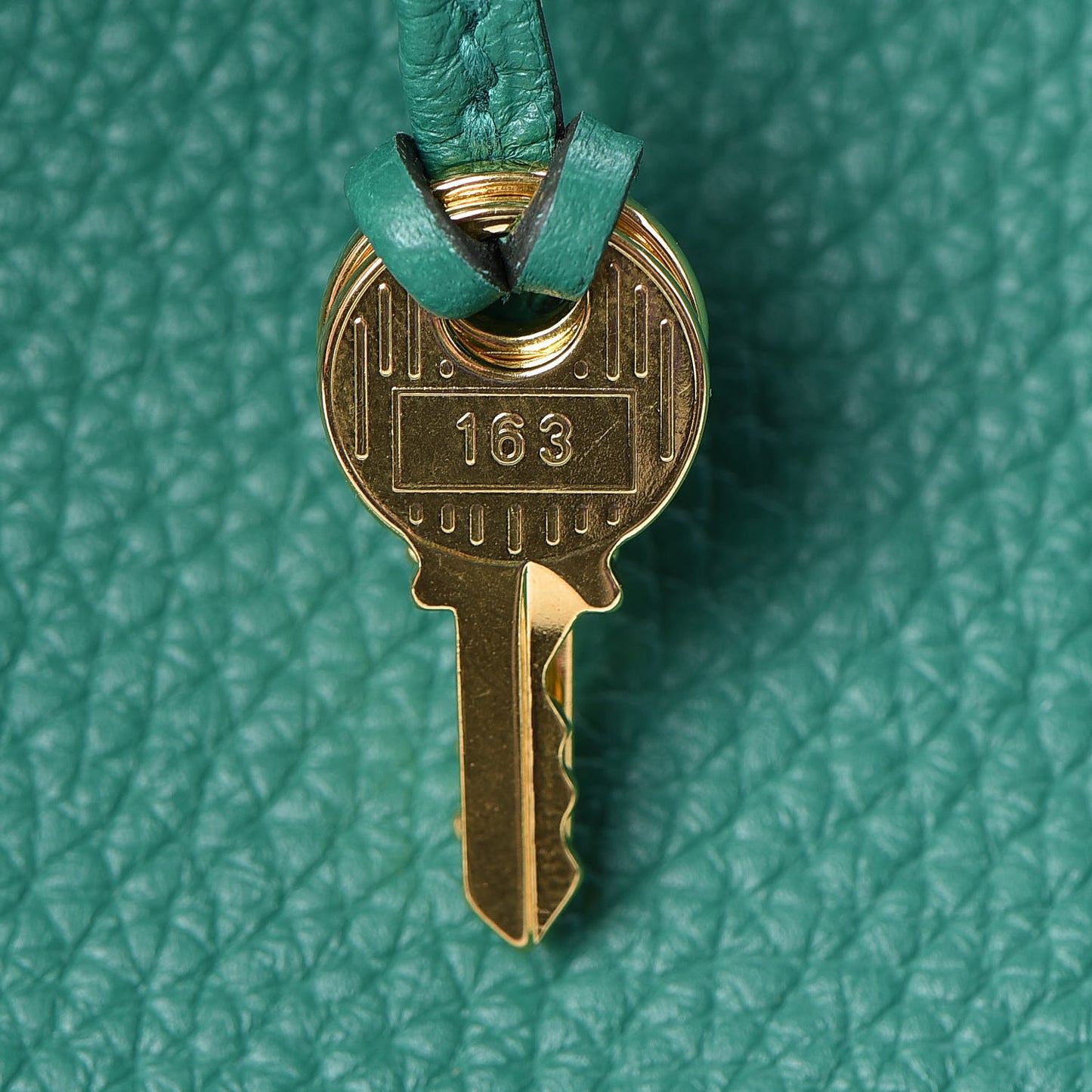 Taurillon Clemence Birkin 35 Vert Vertigo