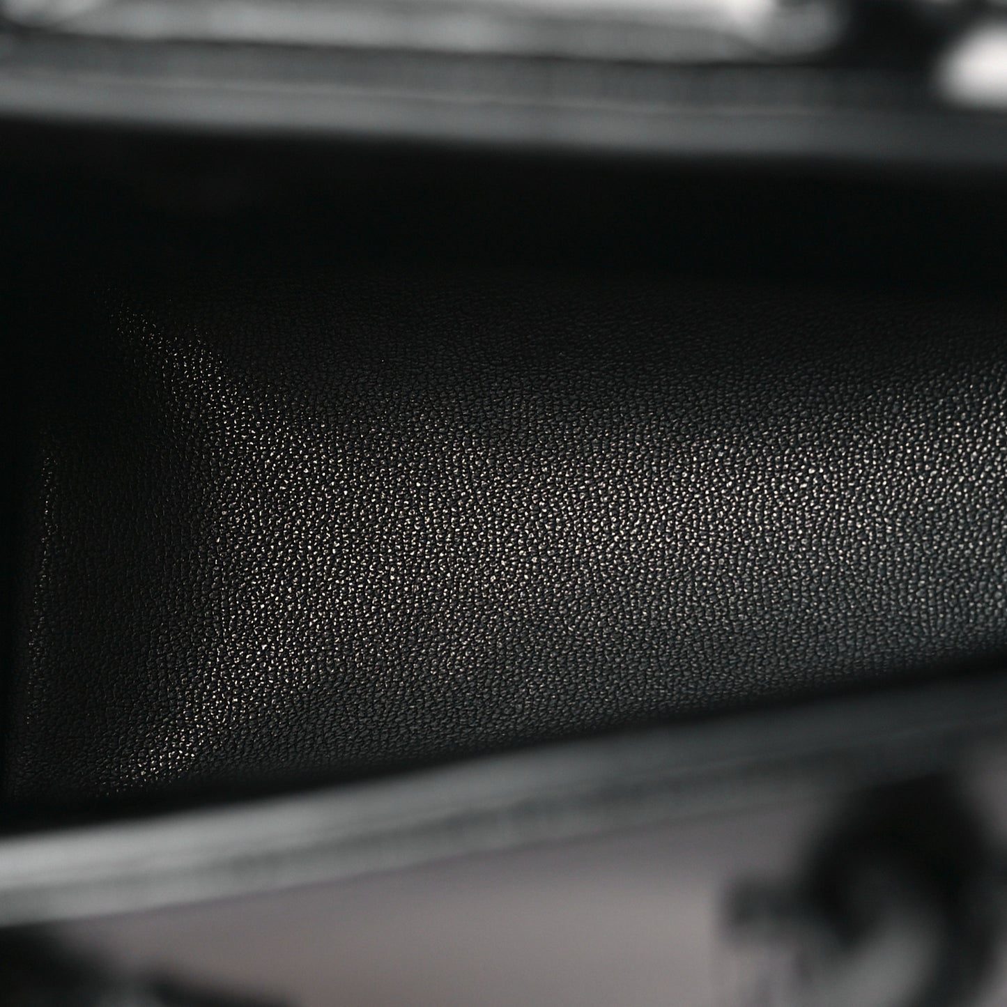 Shiny Lord Calfskin Micro Antigona Black