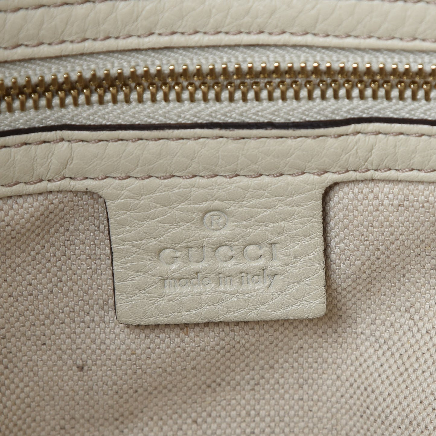 Monogram Medium Bella Hobo Off White
