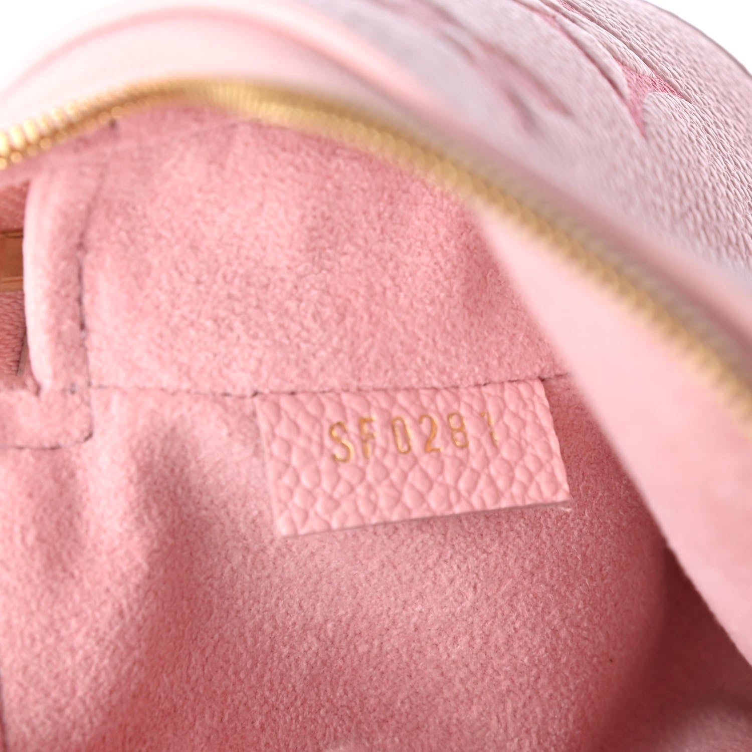Louis Vuitton Empreinte Monogram Giant By The Pool Mini Pochette Accessories Bouton De Rose 7 of 8