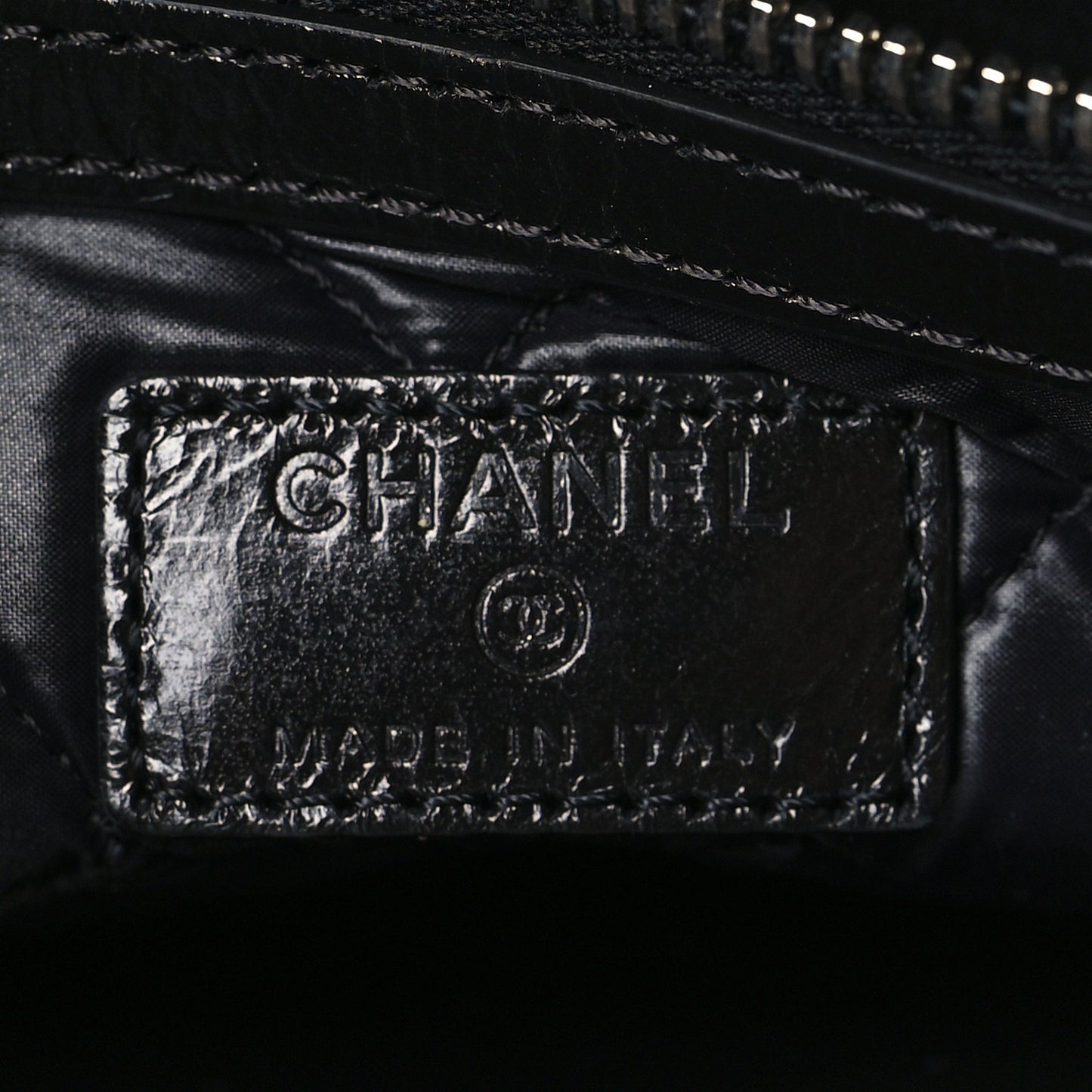 Calfskin Medium Je Ne Suis Pas En Solde Pouch Clutch Black
