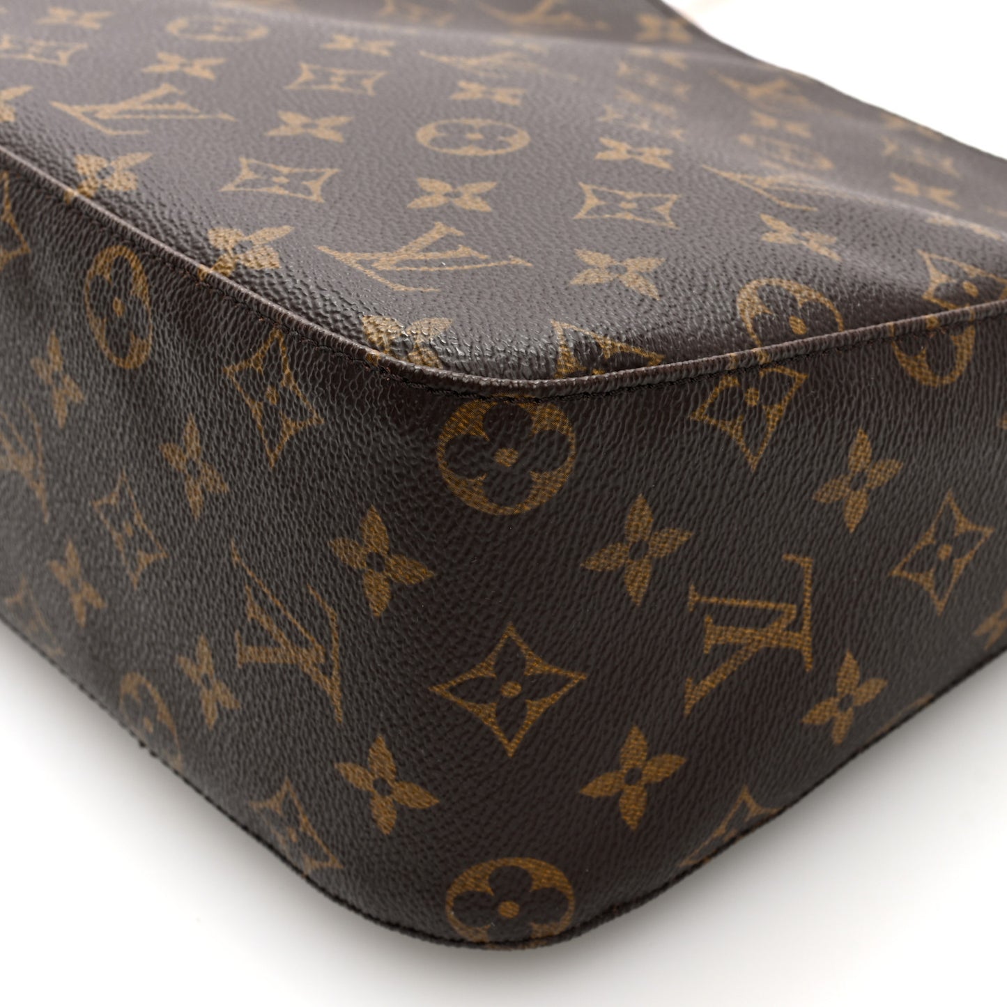 Monogram Looping MM