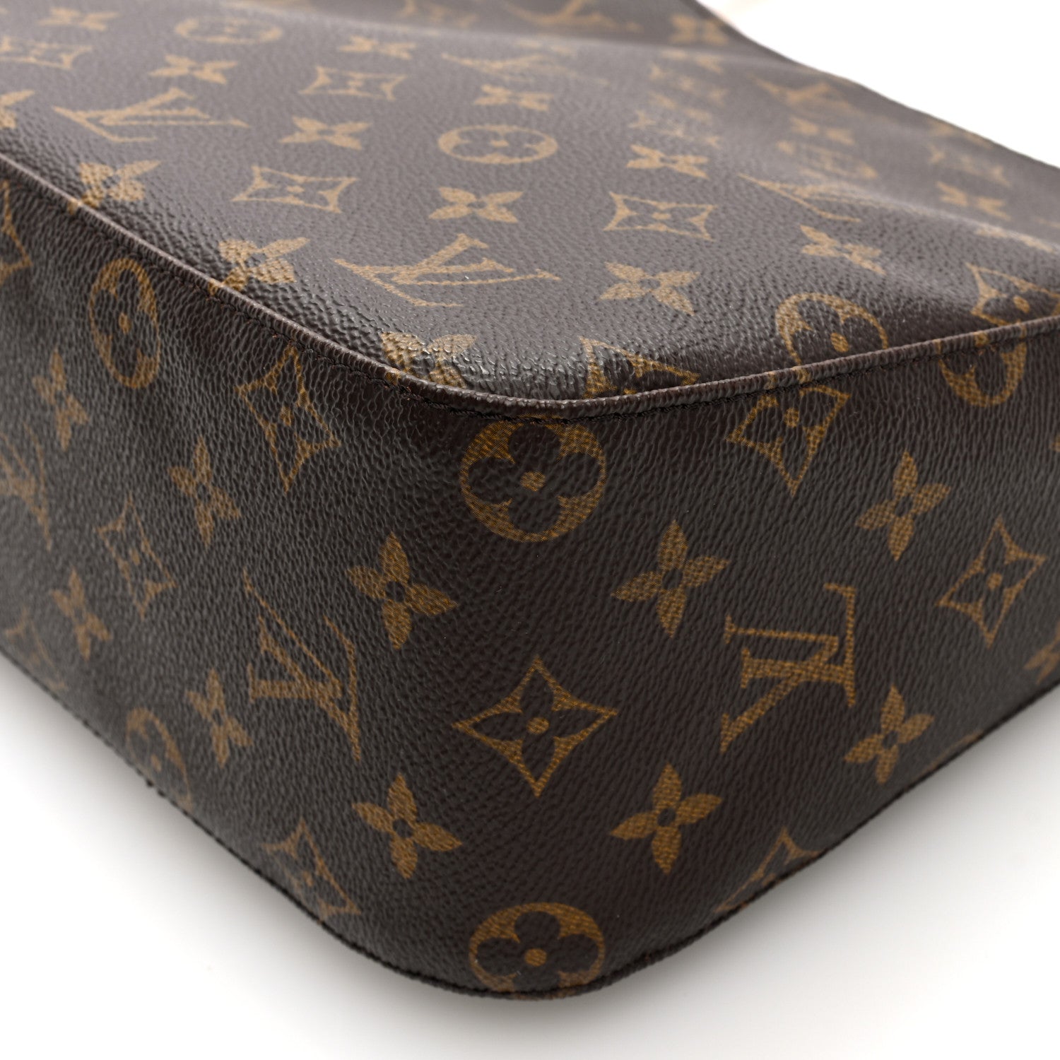 Louis Vuitton Monogram Looping MM 9 of 9