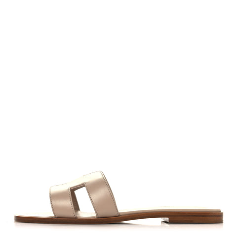 Box Calfskin Oran Sandals 38.5 Camel
