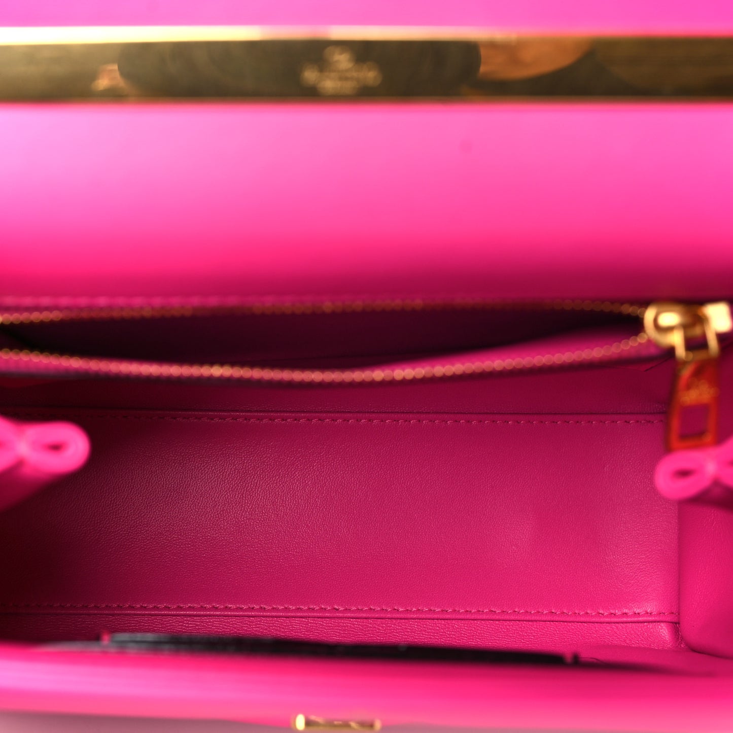 Nappa Tonal Monochrome Small One Stud Top Handle Bag Pink PP