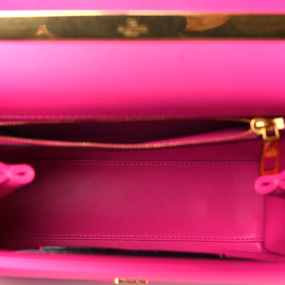 Valentino Garavani Nappa Tonal Monochrome Small One Stud Top Handle Bag Pink PP 5 of 8