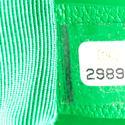Chanel Goatskin Quilted Large Chanel 19 Flap Green 7 of 10