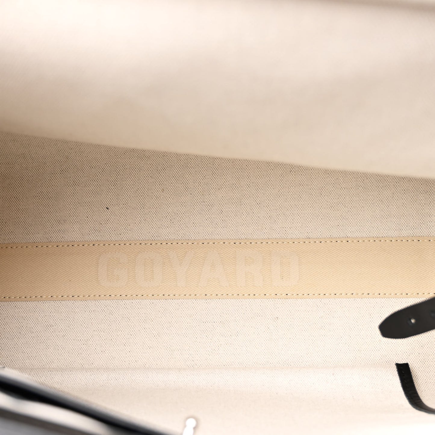 Goyardine Bellechasse PM Black