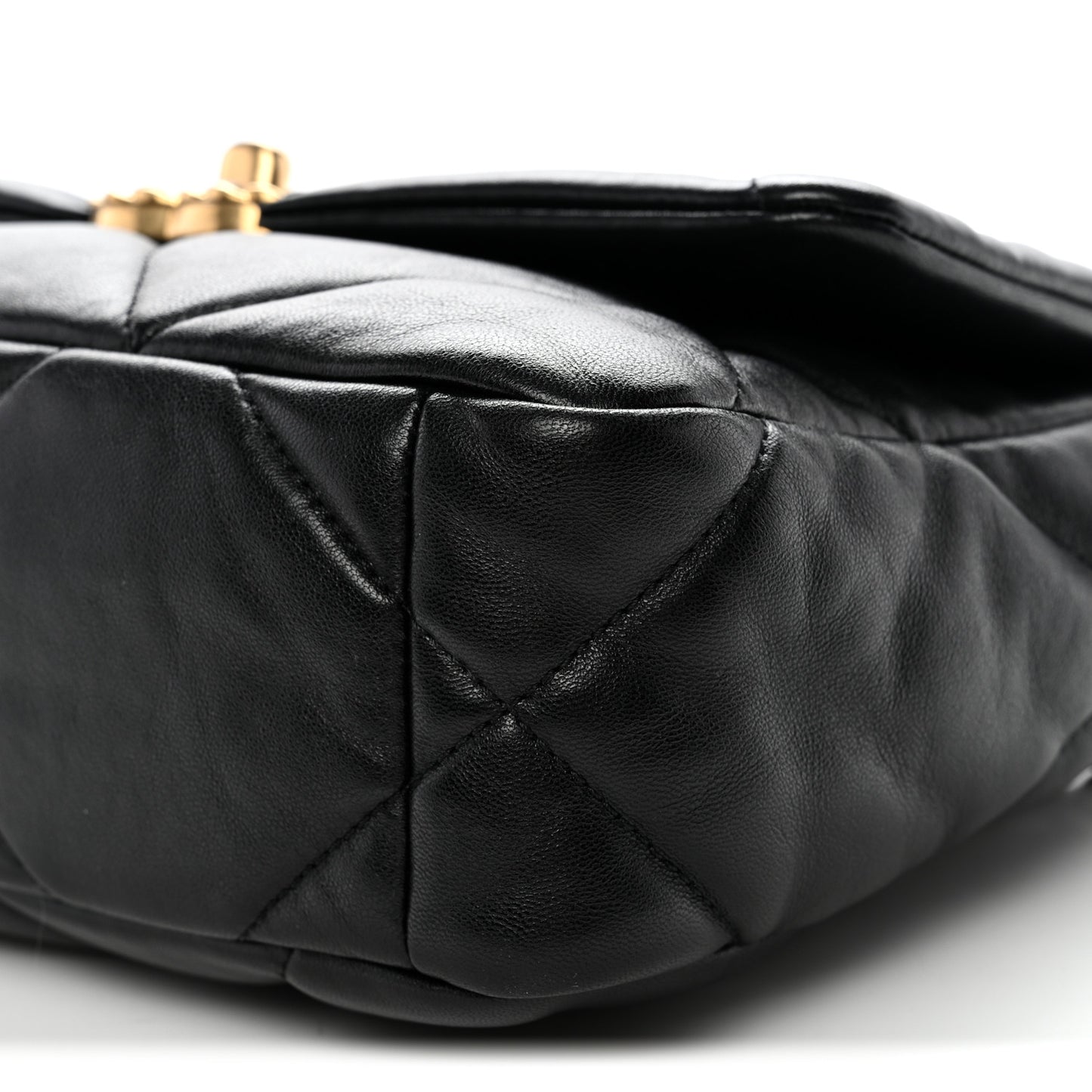 Lambskin Quilted Medium Chanel 19 Flap Black