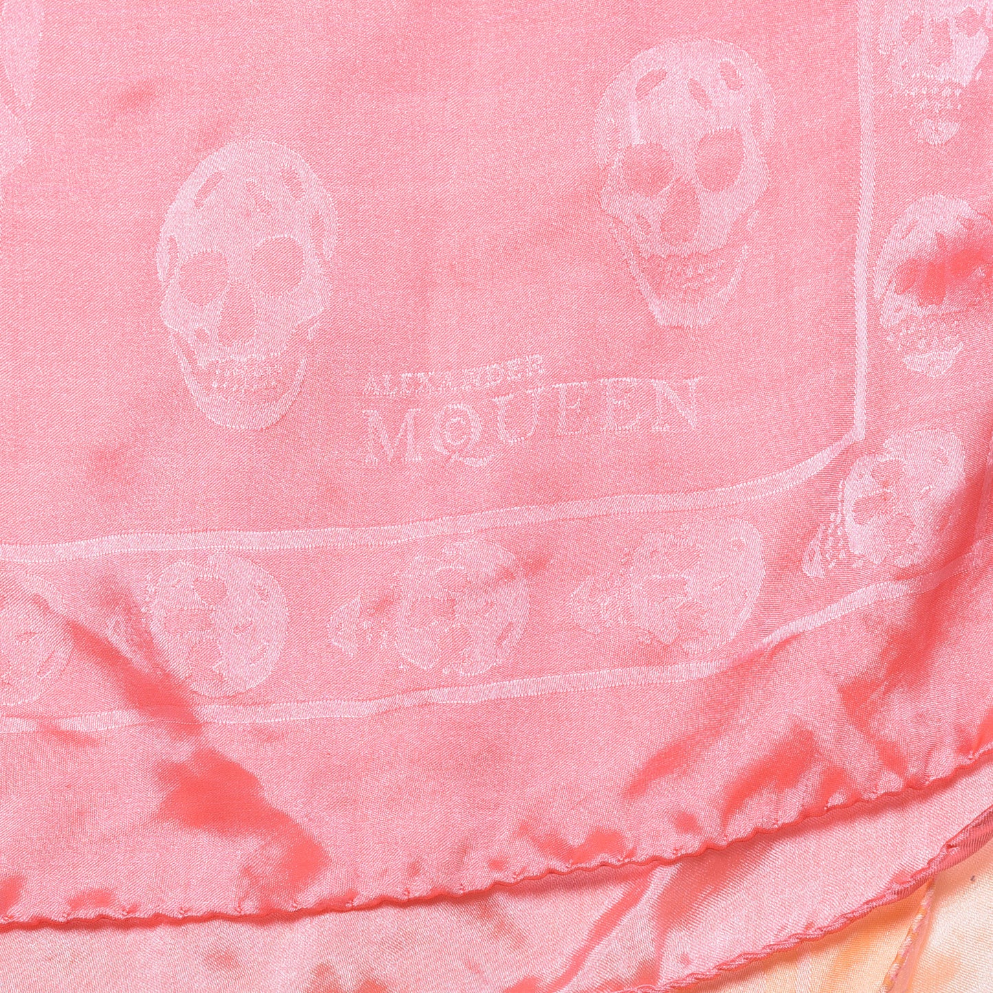 Silk Degrade Skull Scarf Pink