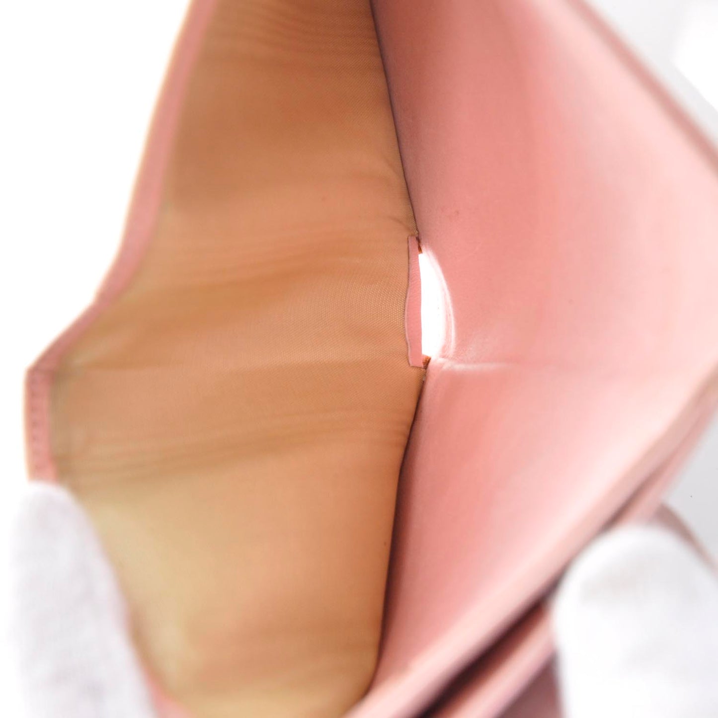 Caviar CC Flap Wallet Pink