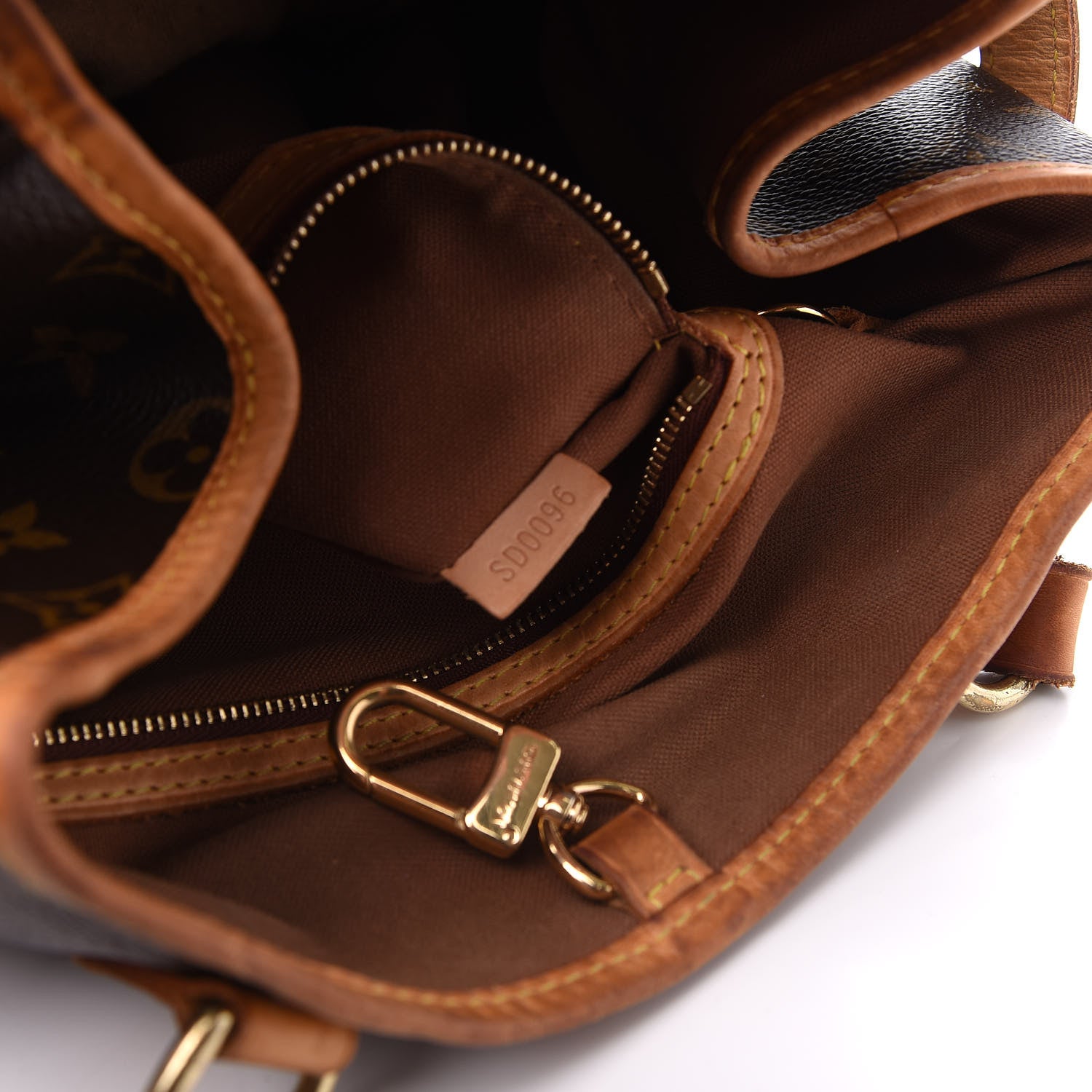 Louis Vuitton Monogram Batignolles Vertical 14 of 18