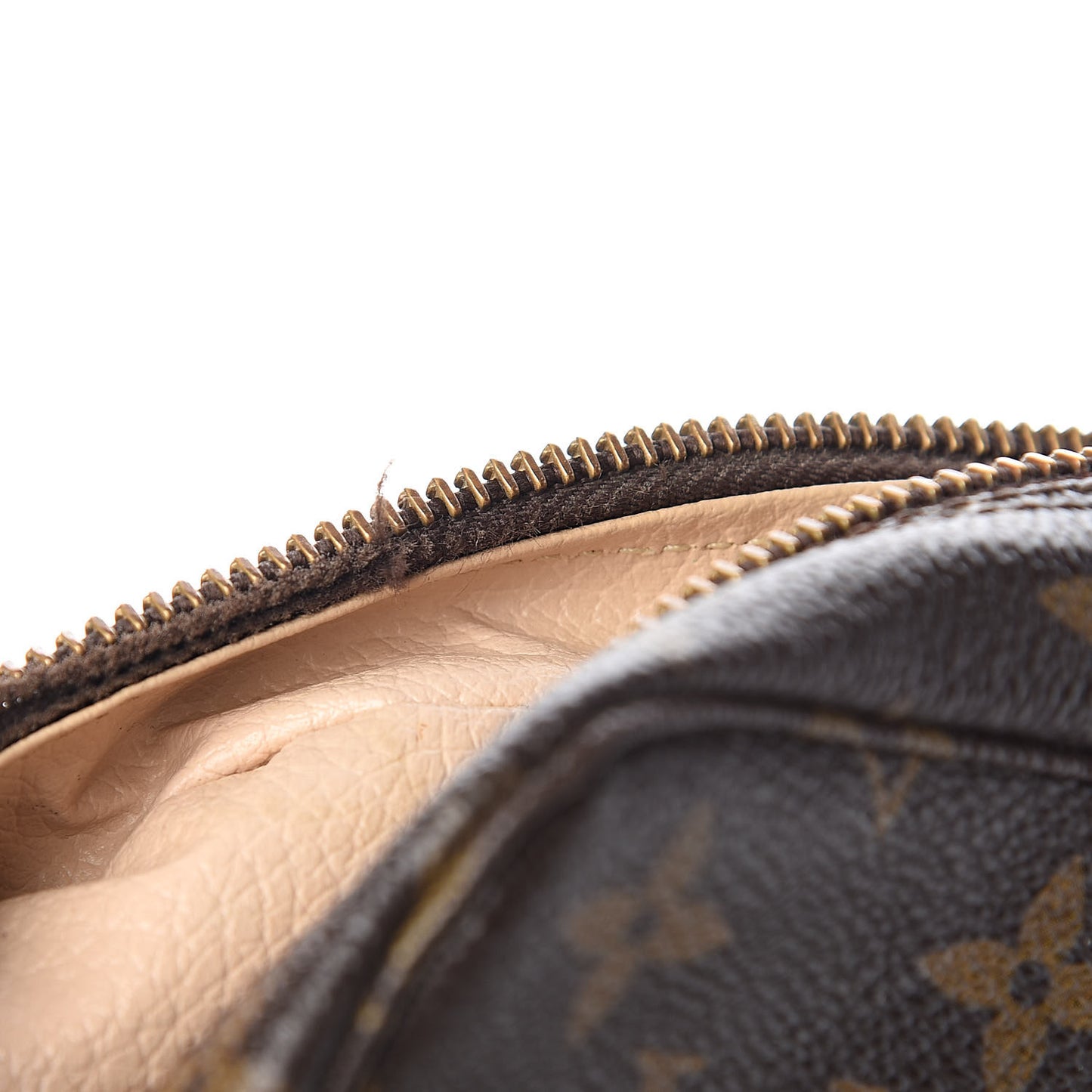 Monogram Trousse Toilette 23