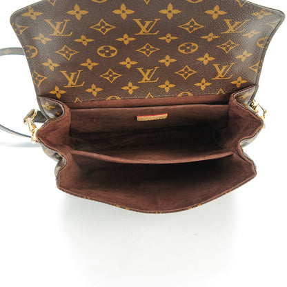 Louis Vuitton Monogram Pochette Metis 5 of 7