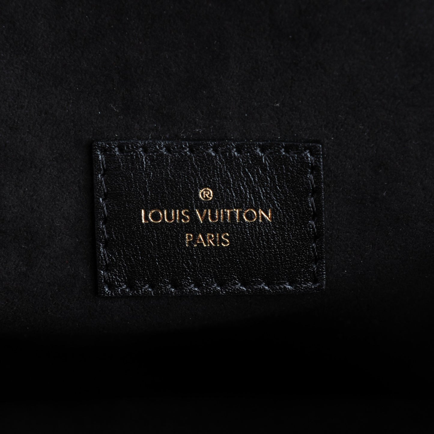 Reverse Monogram Pochette Metis