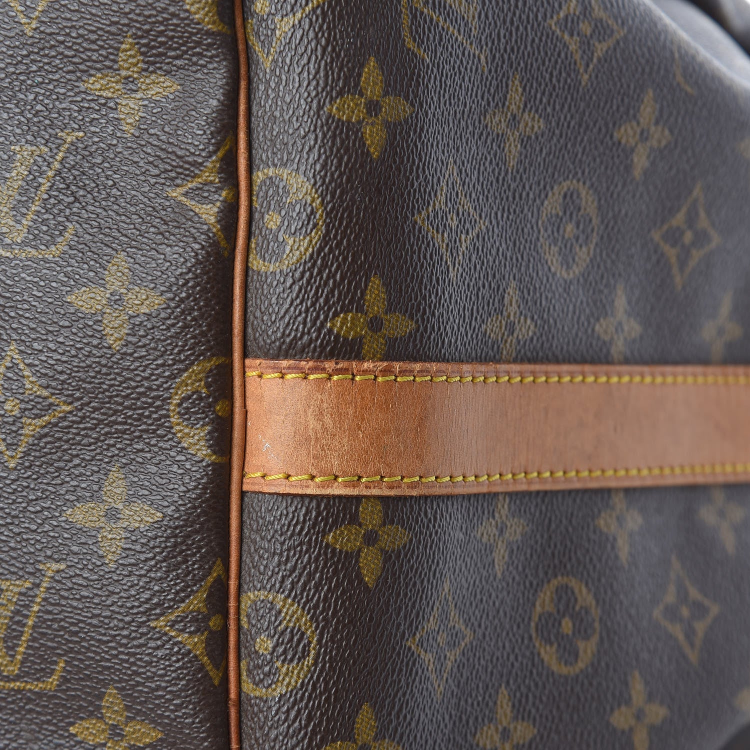 Louis Vuitton Monogram Keepall Bandouliere 55 14 of 28