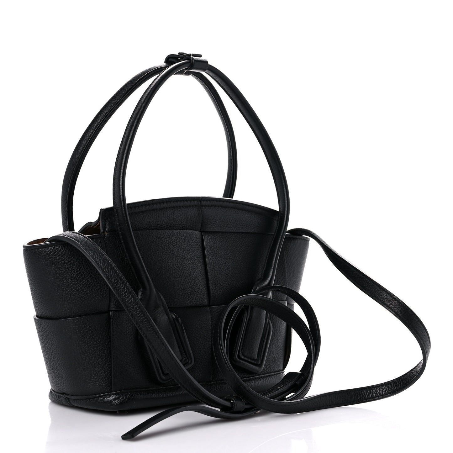 Grained Calfskin Mini Maxi Intrecciato Arco 33 Black