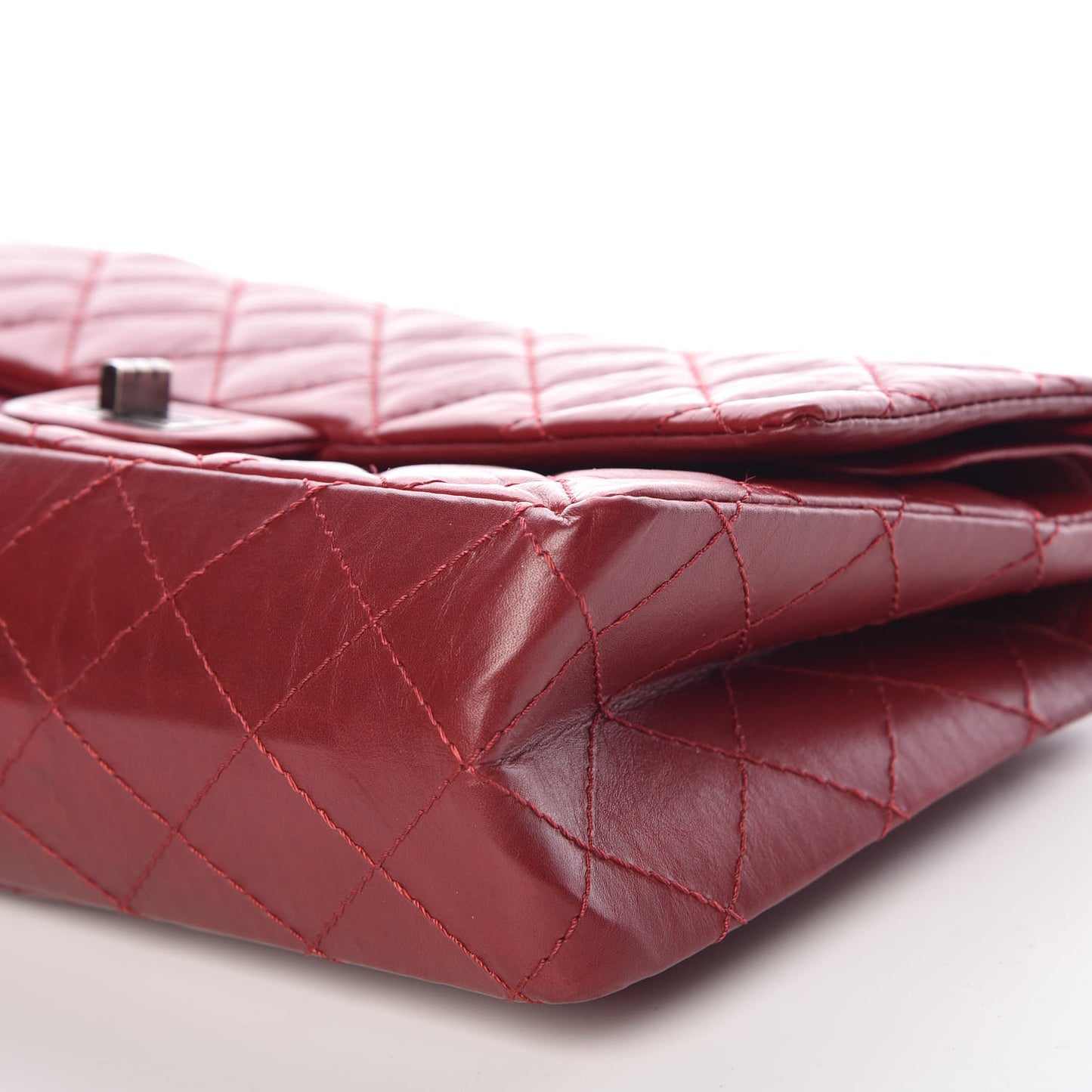 Aged Calfskin Quilted 2.55 Reissue 226 Flap Red
